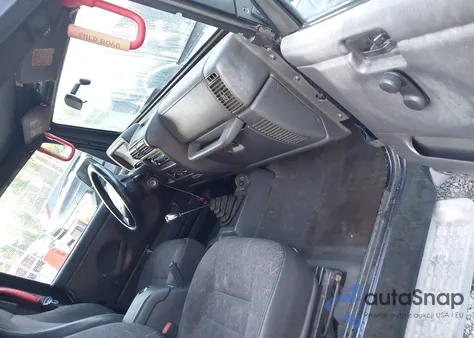 2001 Jeep Wrangler Se из США, поврежденный, VIN 1J4FA29P01P350847